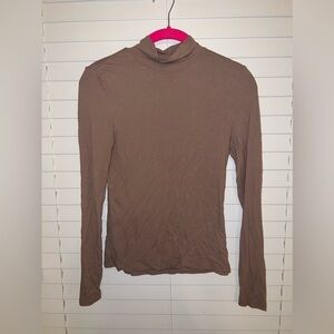 Brown turtle neck long sleeve